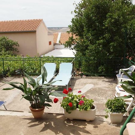 Apartments Viktorija Starigrad Paklenica Zewnętrze zdjęcie
