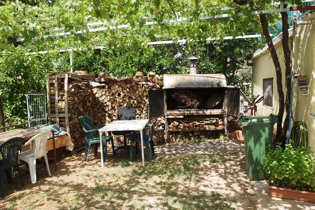 Apartments Viktorija Starigrad Paklenica Zewnętrze zdjęcie