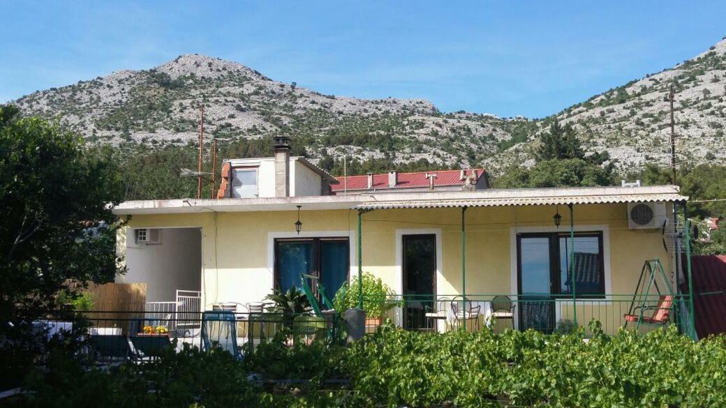 Apartments Viktorija Starigrad Paklenica Zewnętrze zdjęcie
