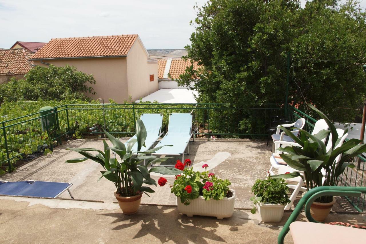Apartments Viktorija Starigrad Paklenica Zewnętrze zdjęcie